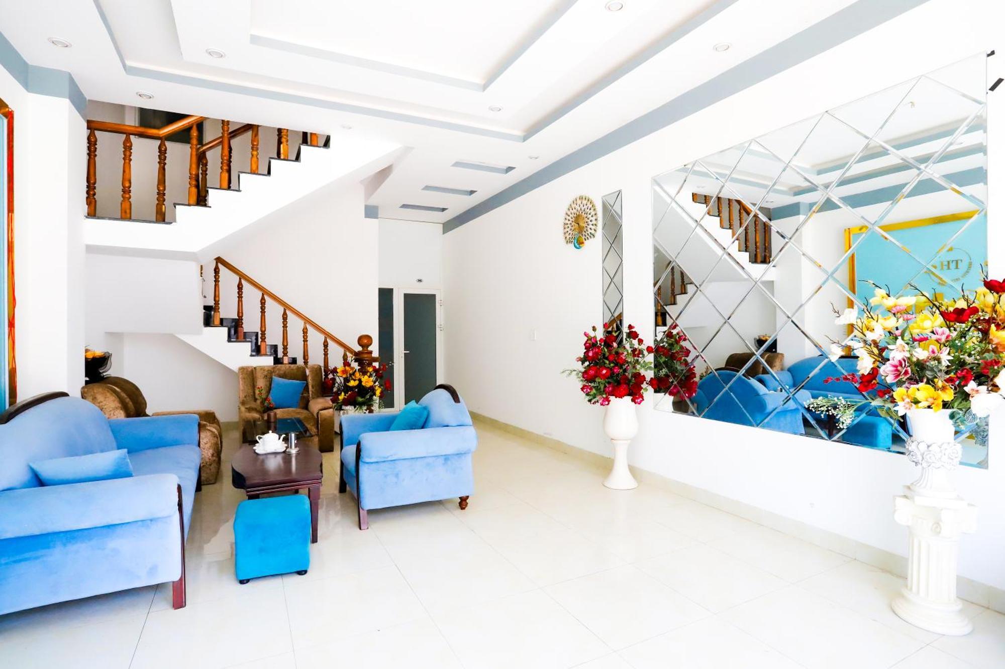Hotel Tram Anh Nhon Trach Bagian luar foto