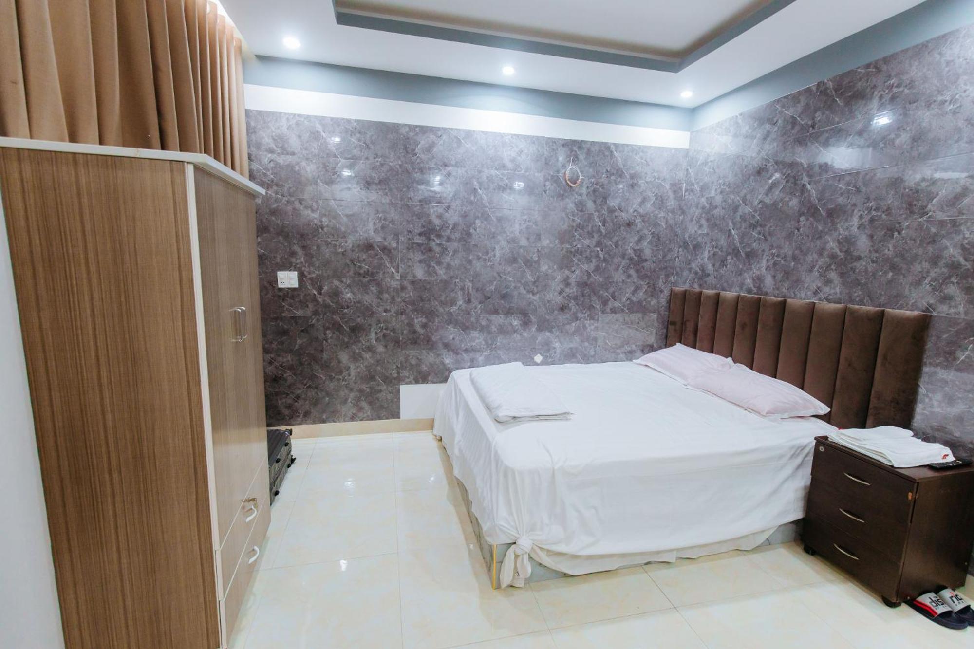 Hotel Tram Anh Nhon Trach Bagian luar foto
